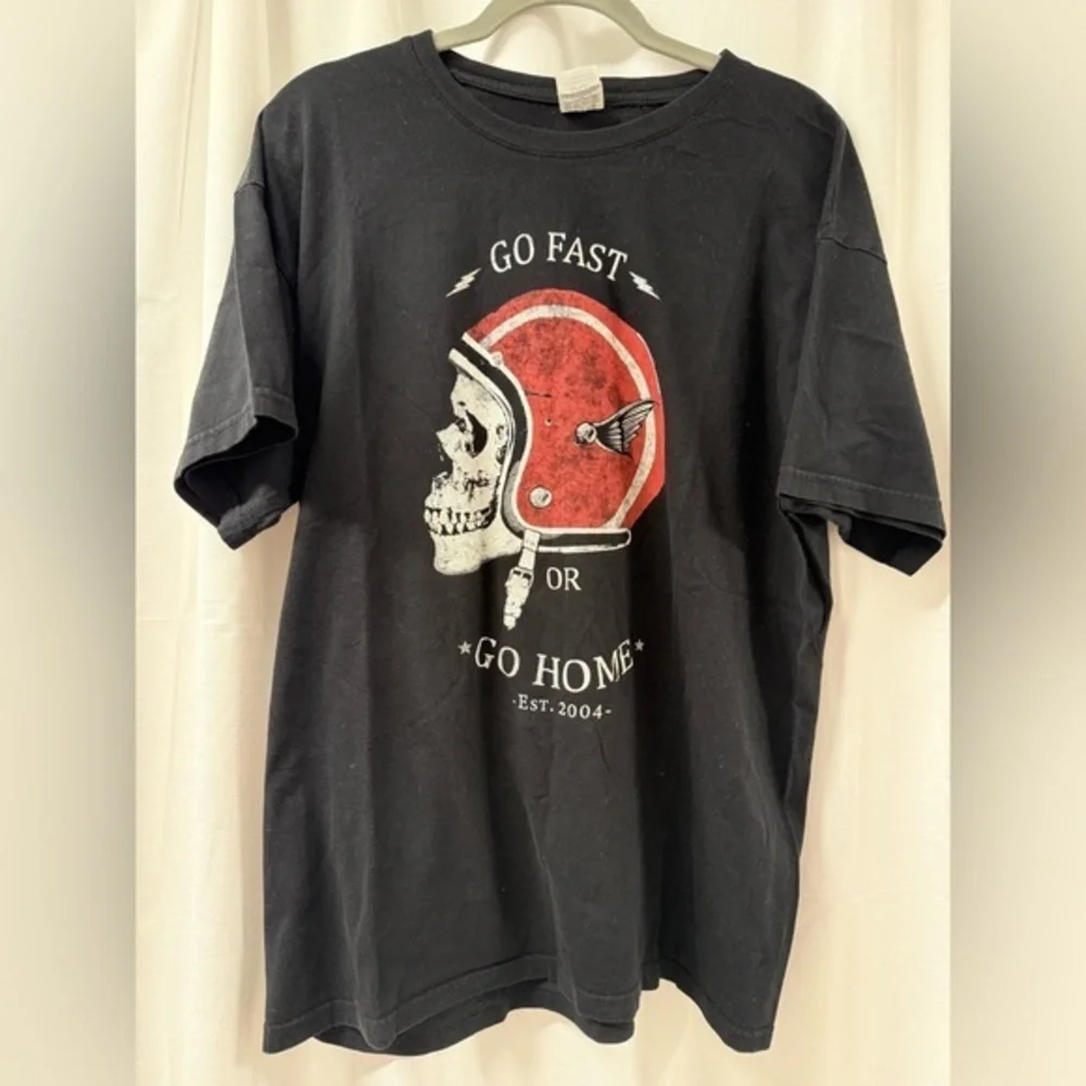 Vintage Black Biker Motorcycle Graphic Tee with Red Helmet Design Size- XL